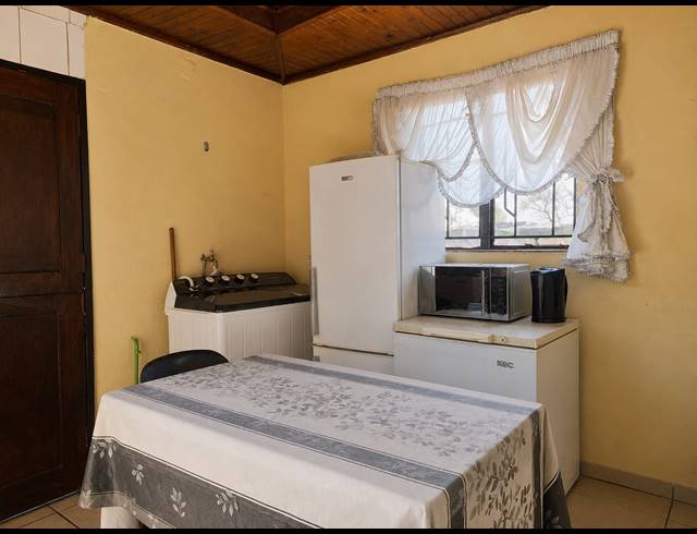 3 BEDROOM HOUSE FOR SALE IN EVATON CENTRAL